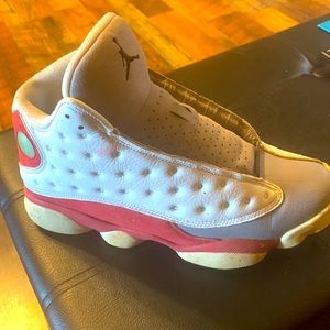 AIR RETRO 13 JORDAN GREY/Red GOOD CONDITION SIZE 8.5